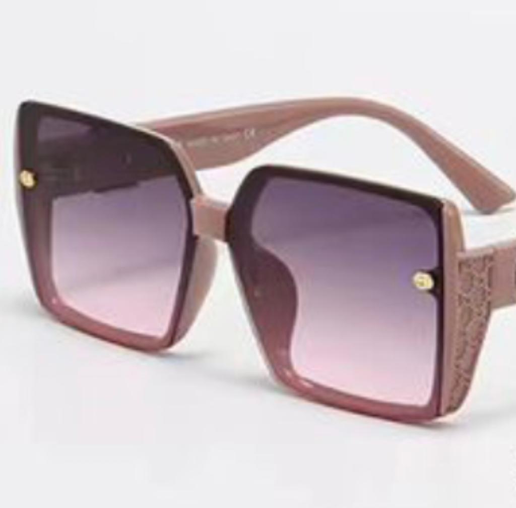 Gucci Stylish Sunglasses