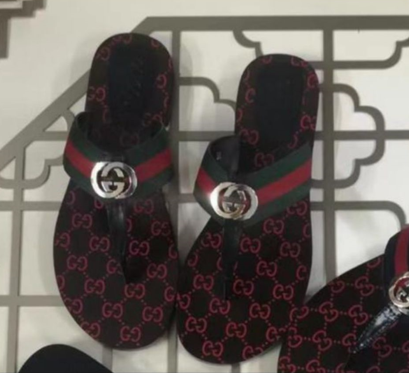 Gucci Flip Flops | Mens