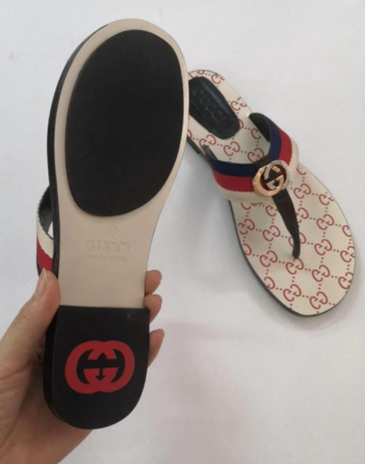 Gucci Flip Flops | Mens